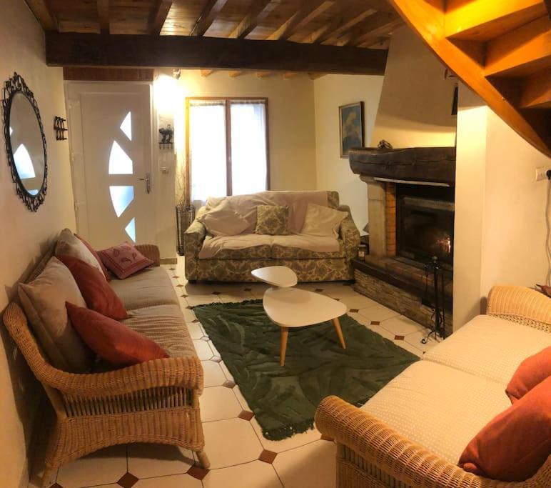 Maison Cosy Et Conviviale, Le B7 Besset エクステリア 写真